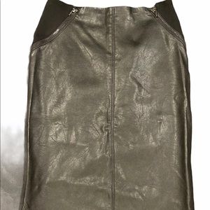 Guess black leather skirt size S